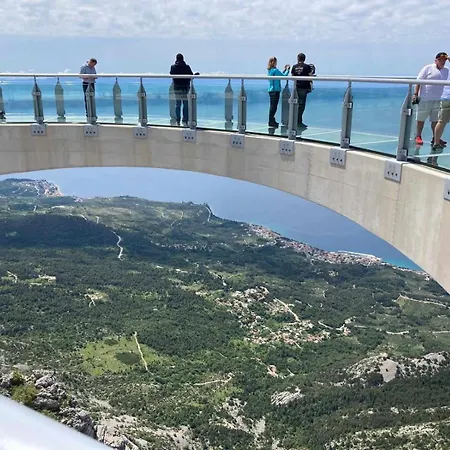 Διαμέρισμα Paul Et Nana *