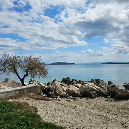 Διαμέρισμα Paul Et Nana Τρογκίρ